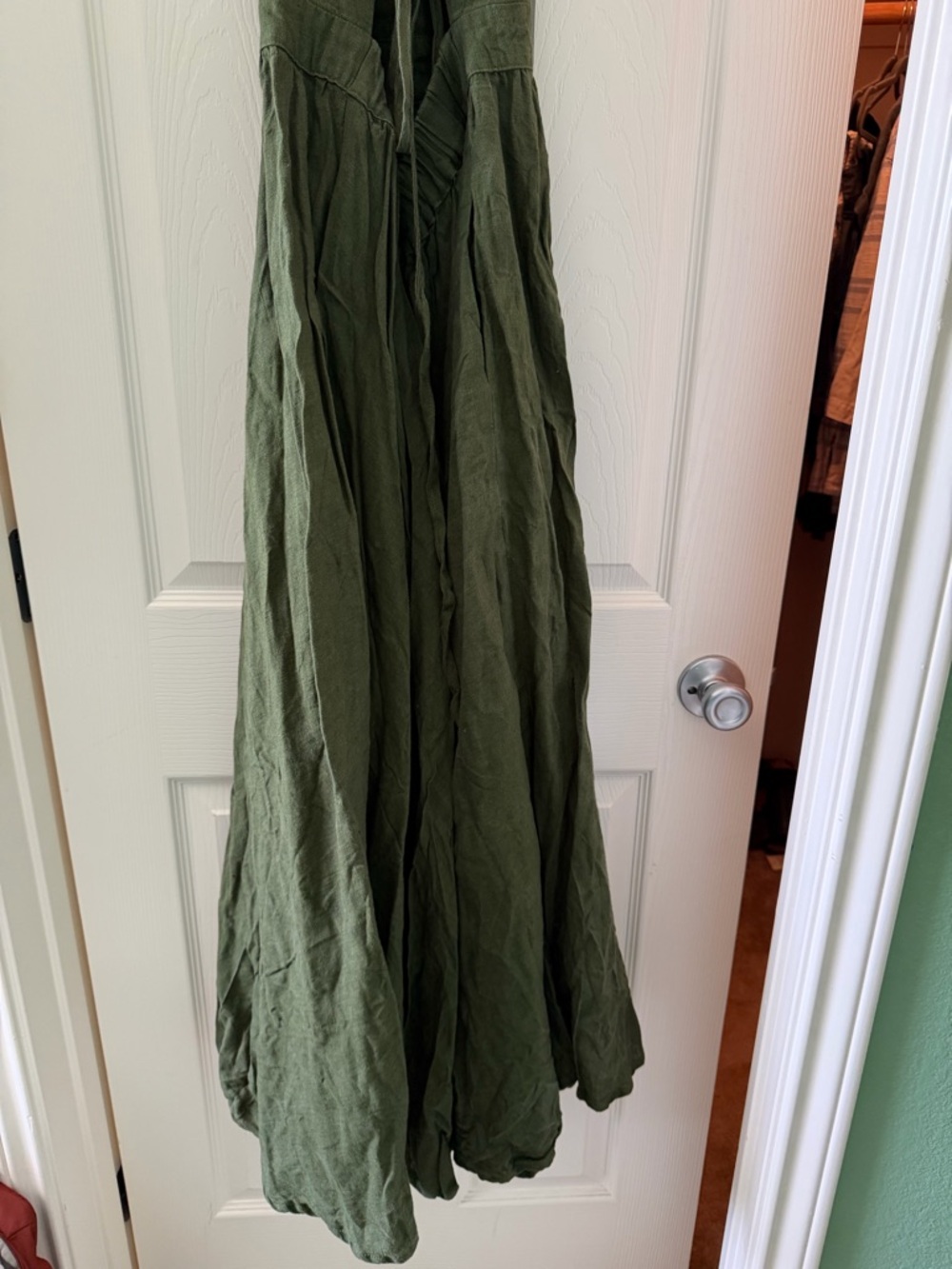 MANTAIKOIAI forest Green Linen dress - Picture 8 of 11